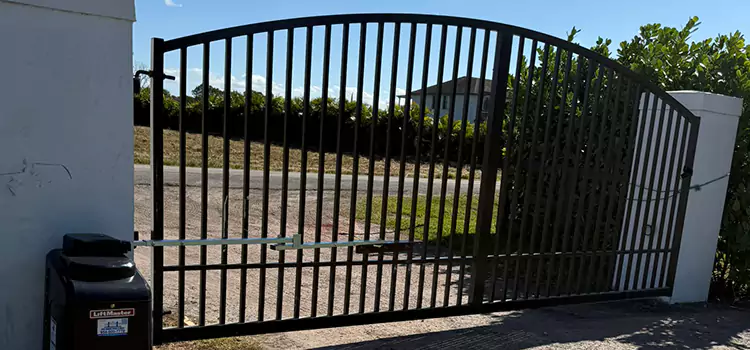 Driveway Fence Repair Titusville